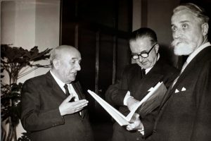 Renzo  Gandolfo con Giuseppe Pella e Arrigo Olivetti
